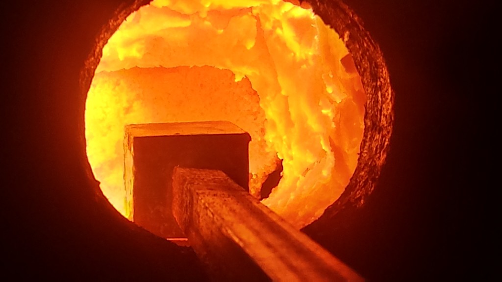 I just love taking pictures of the forge....